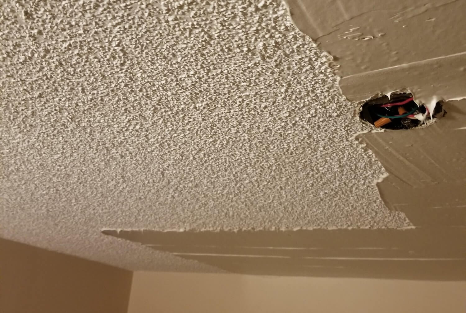 Residential Popcorn Ceiling Removal-Boynton Beach Popcorn Ceiling Removal & Drywall Contractors